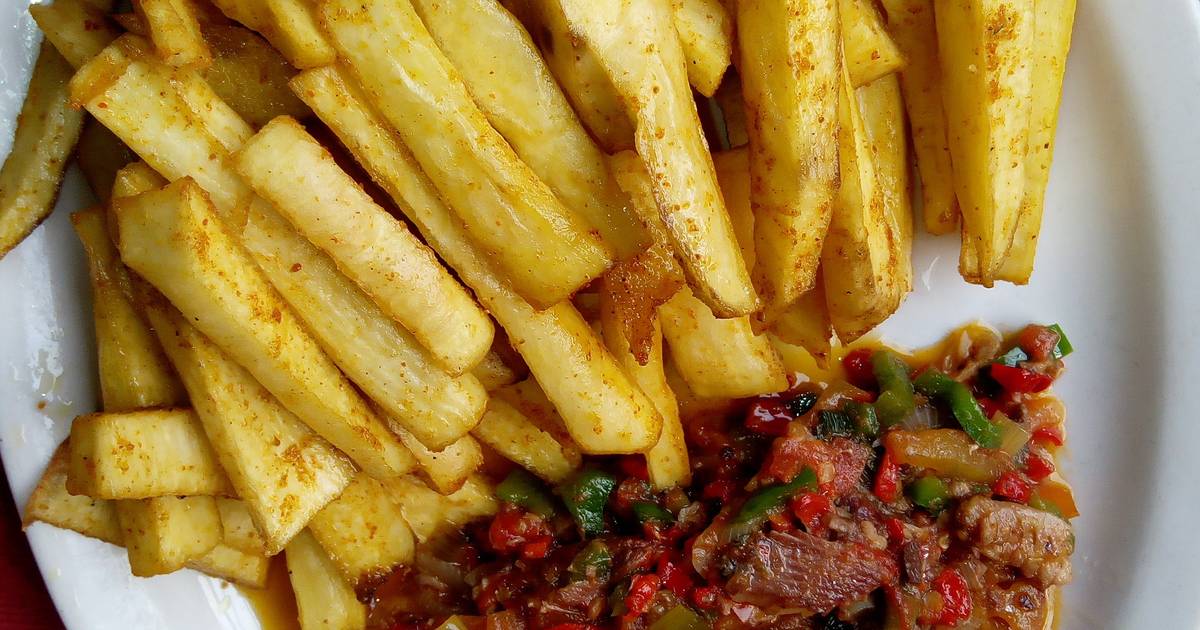 Fried yam / sauce